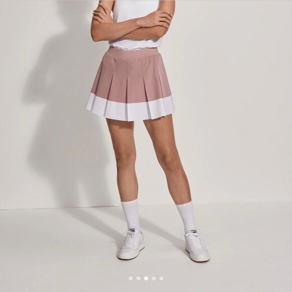 Varley Chase Mid-Rise Skort 14.5" Tennis Skirt - Picture 3 of 15
